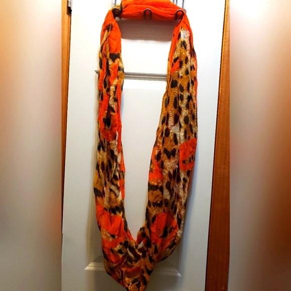 Infinity scarf - Picture 2 of 2